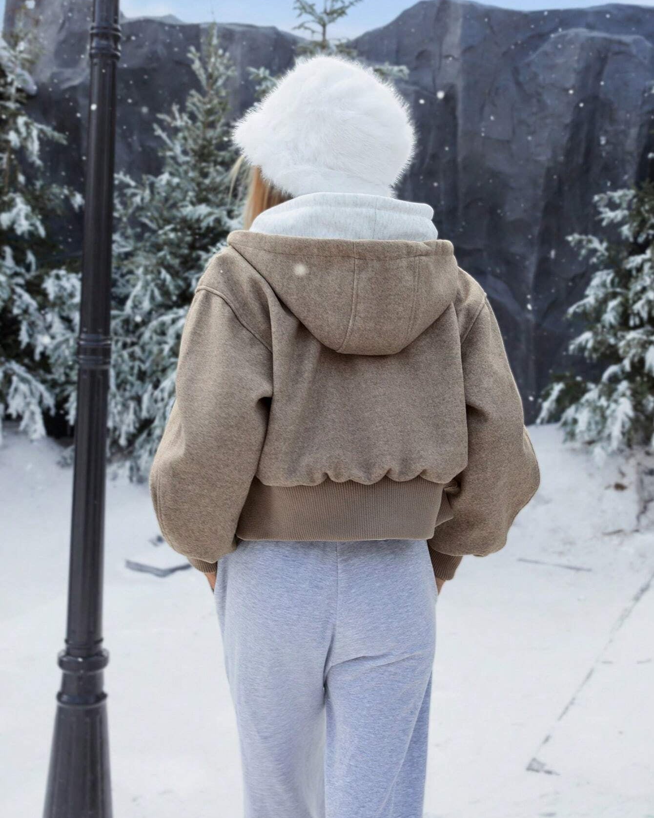 Sophie | Chaqueta de lana cortada al cuerpo