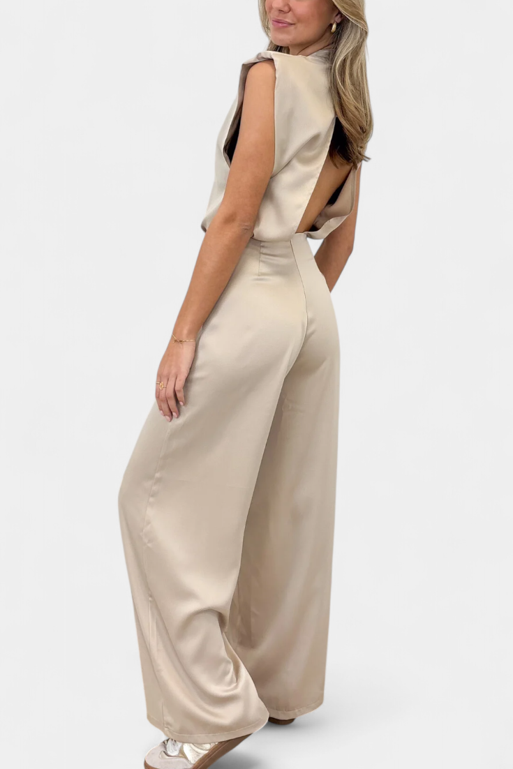 Francis Mono Sin Espalda de Corte Fluido